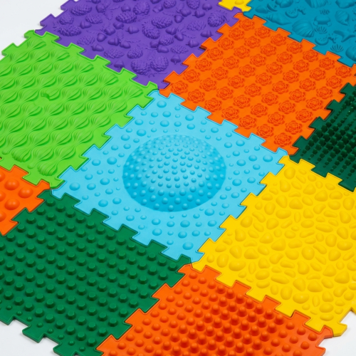 Szenzoros szőnyeg 12 elemből álló Megújult Mega Mix Puzzle szőnyeg kutyáknak